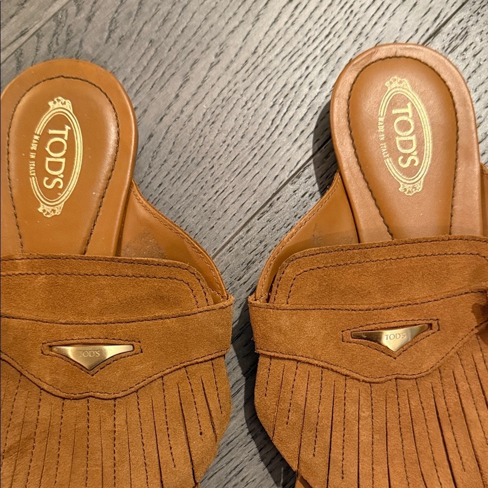 Tod's Tan Suede Leather Fringe Sandals - Picture 3 of 5